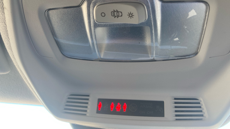 Vauxhall Frontera 83kW Design 44kWh 5dr Auto Electric Estate